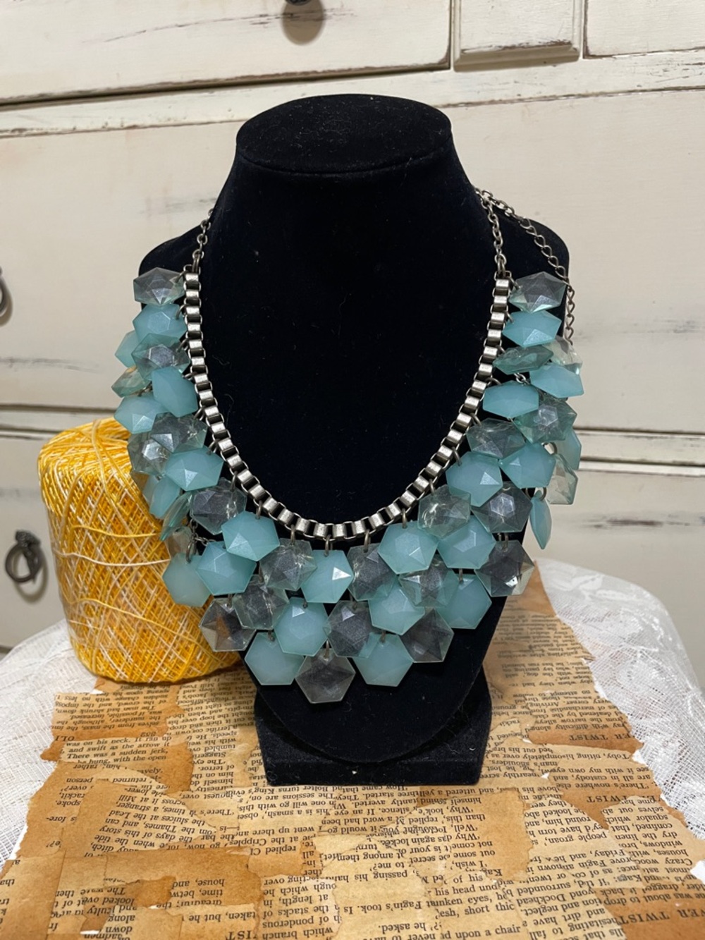 Sale! Elegant chandelier necklace